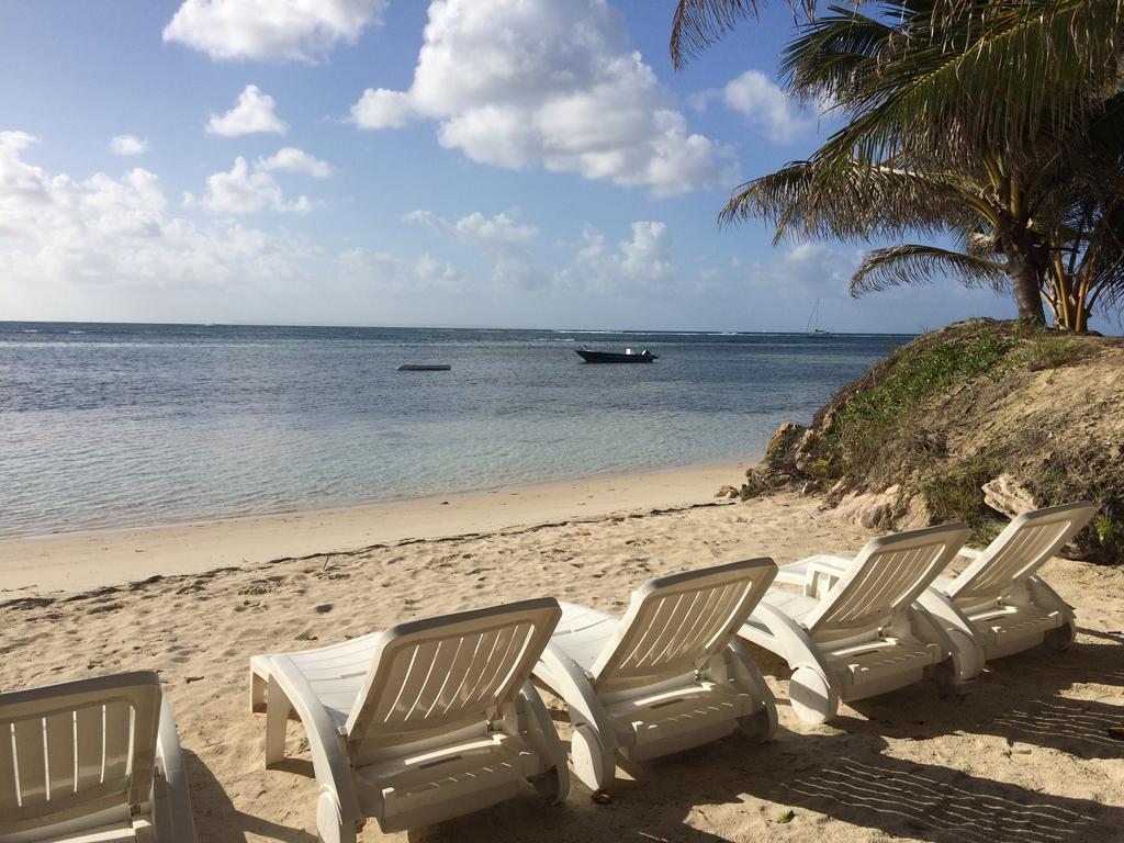 Be On The Beach Sainte-Anne  Exterior photo